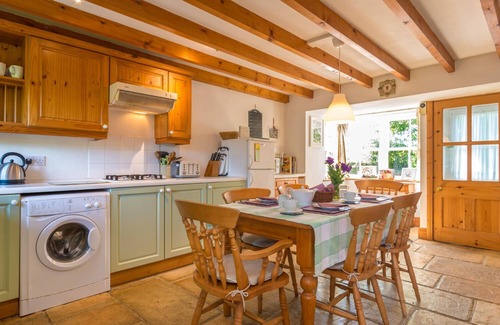 Elsdon Cottage | TOWNFOOT COTTAGE, pet friendly, character holiday cottage in Elsdon