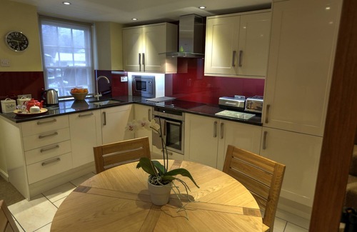 Elterwater Cottage | Townfoot Cottage, Elterwater - Dog & E.V friendly - Sleeps 4