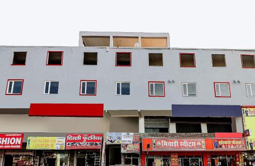 Bhiwadi Hotel | Townhall