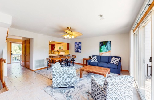 Sea Acres House | Townhome 1 block from the beach & near town with decks, shared pool/tennis