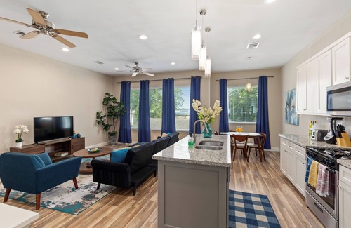 Garden Oaks House | Townhome in North-Central Houston