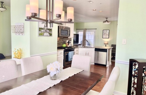 Villages of Five Points House | Townhome in Village of 5 Points, 3BDR 2.5BA Sleeps 6-8. Saturday-Saturday