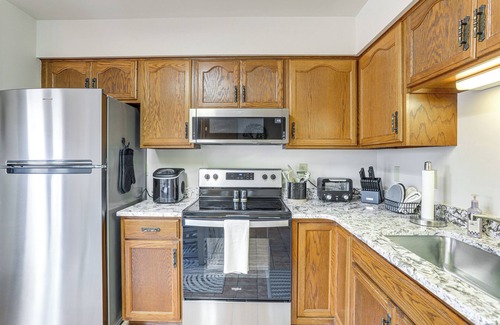 Clearfield House | Townhome w/Patio: 1 Mi to Clearfield Riverwalk