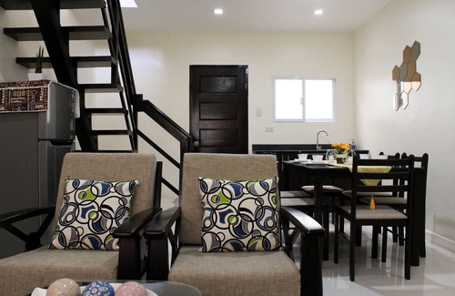 Dauis House | Townhome with 24Hr Security in Panglao Island