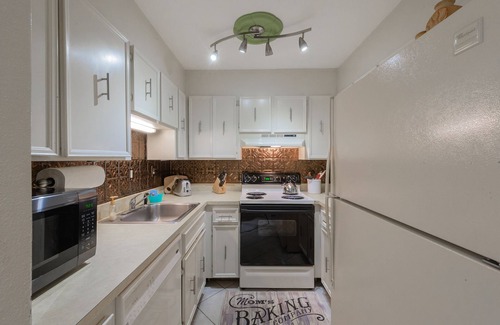Indialantic House | Townhome with garage