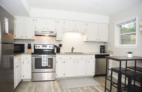 Grand Bay Apartment | Townhomes Near the Bay - #7