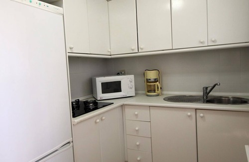 Poblado Sancti Petri House | Townhouse near La Barrosa Beach with communal pool