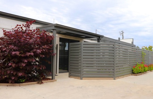 Myrtleford House | Townhouse 1 - 16 King Street