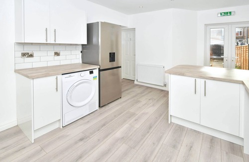 Crewe House | Townhouse@ 147 Westminster - Single Ensuite