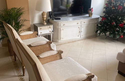 La Malva-rosa House | Townhouse 300 meters from the sea