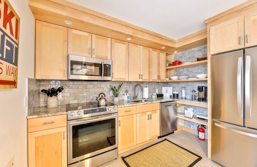 Windham House | Townhouse 4 Min to Ski Windham