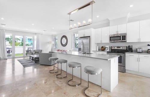 Palm Cay House | Townhouse 60 steps to the beach - Tennis - Pickleball - Sandpiper