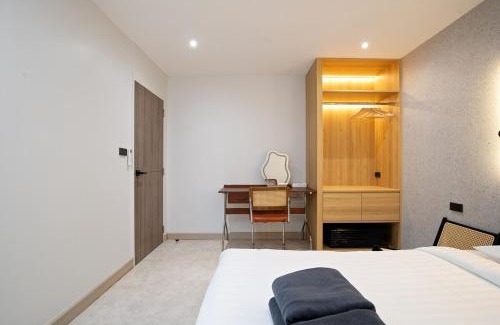 Bang Phong Phang Apartment | Townhouse at Sathu Pradit road