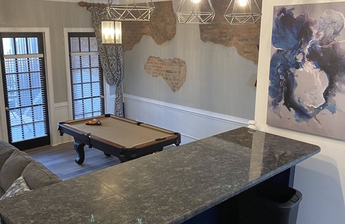 Chesterfield House | Townhouse at the Theater