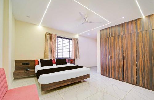 Sanwer Hotel | Townhouse Aurobindo Hospital