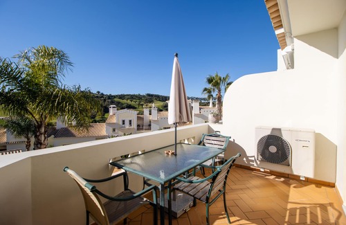 Budens House | Townhouse Budens