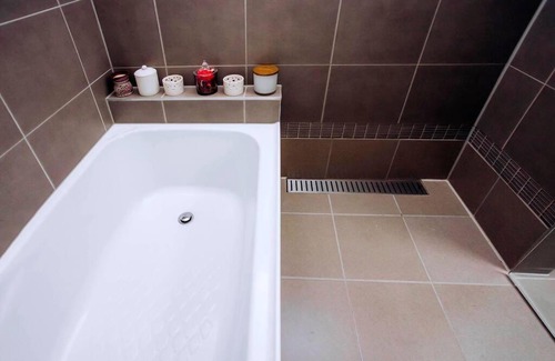 Cremorne Apartment | Townhouse close to Tennis & MCG with free parking