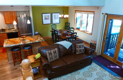 Jackson House | Townhouse, Downtown Jackson Hole By The Ski Slopes, 5 Miles To Grand Teton Park