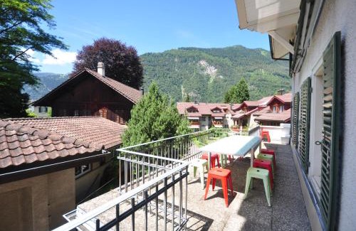 Central Interlaken Apartment | Townhouse II Sleeps 12 guests Central