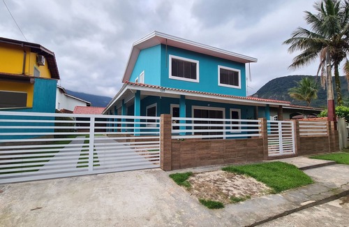Mococa House | Townhouse in condominium, 5 min from the beach, rivers, trails, quite green area