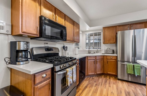 Ponderosa Trails House | Townhouse in Flagstaff- 3 bedrooms-4 beds-2 baths w/Master on Main level & AC