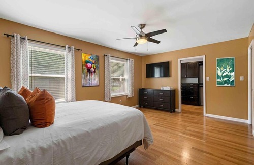 Marietta House | Townhouse in Marietta