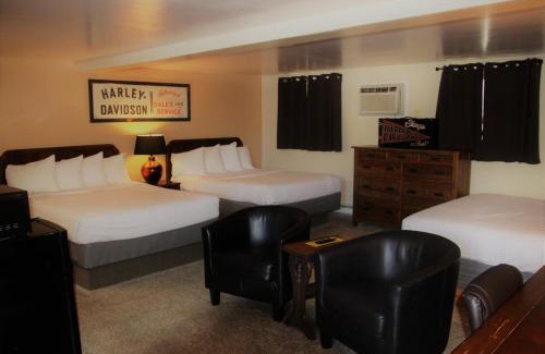Lusk Hotel | Townhouse Motel