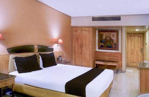 Shivajinagar Hotel | Townhouse Oak JM Road Formerly Krishna presidency