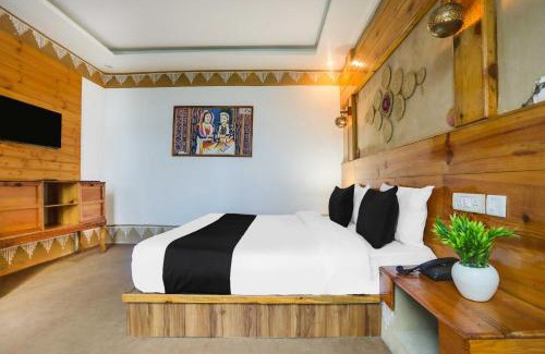 Mussoorie Hotel | Townhouse Oak Mussoorie Lake