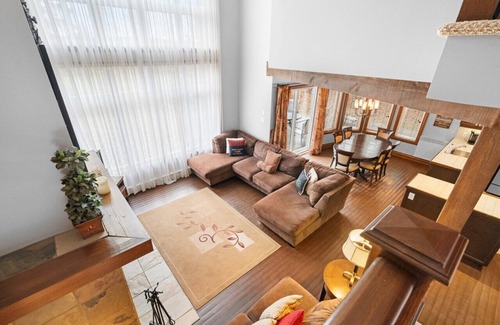 Mont-Tremblant House | Townhouse on the Golf La Bête -10min to Tremblant