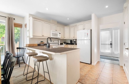 Mont-Tremblant House | Townhouse on the Golf w/Pool Access -Aiglon 1666