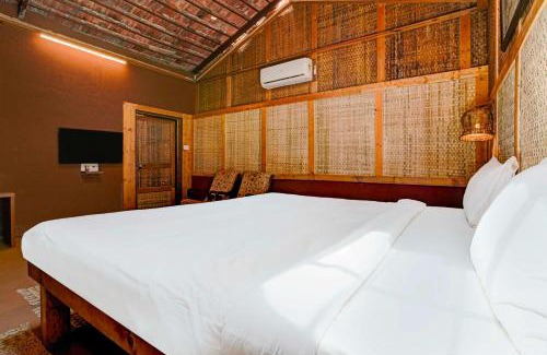 Dahanu Hotel | Townhouse Palghar