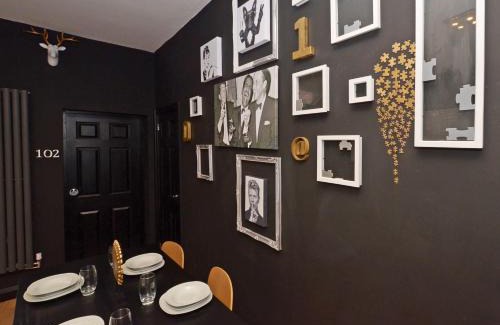 Crewe House | Townhouse PLUS @ 301 West Street Crewe