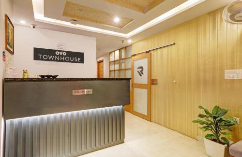 Indira Nagar Hotel | Townhouse Rama Inn.
