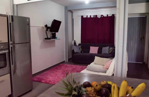 Saint-Pierre De La Reunion House | Townhouse Terre Sainte