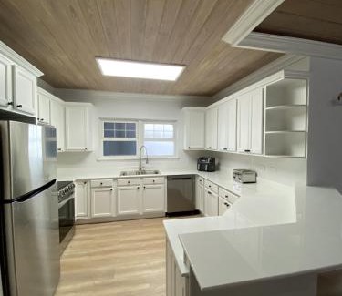 Jubilee Subdivision House | Townhouse Villa 1 The Village at Hoopers Bay