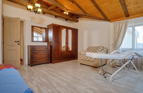 Ljesevici Villa | Townhouse "Villa California"