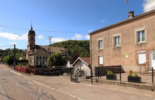 Raddon-et-Chapendu Cottage | Townhouse with terrace - Near Luxeuil-les-Bains