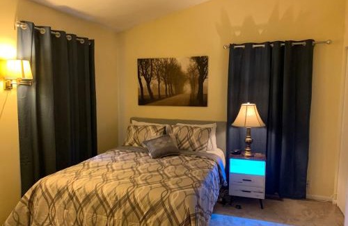 Newington House | Townhouse with High Speed WiFi & Free Parking