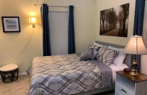 Newington House | Townhouse with High Speed WiFi & Free Parking