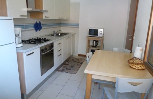 Tenno Apartment | TOWNHOUSE WITH GARDEN