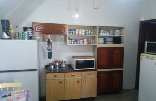 Balneario Arpoador House | Townhouse with pool 500 meters from the beach with free Wi-Fi and cable TV!