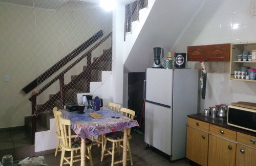 Balneario Arpoador House | Townhouse with pool 500 meters from the beach with free Wi-Fi and cable TV!