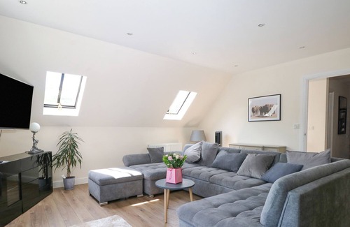 Tadley Apartment | TOWNSEND, pet friendly, character holiday cottage in Tadley