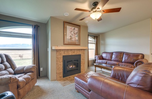 Broadwater County House | Townsend Vacation Rental Near Canyon Ferry Lake!