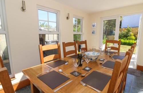 New Quay House | Towyn Hall