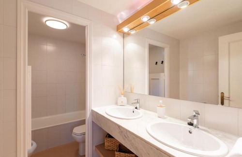 Ger House | Tpa Casa en Pleta de Saga con piscina para 6/8 personas