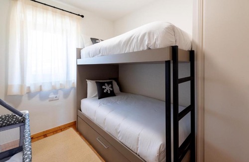 Ger House | Tpa Casa en Pleta de Saga con piscina para 6/8 personas