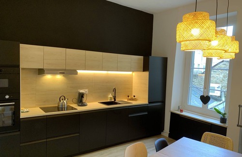 Quartier Bretagne Apartment | Très bel Appartement, Plein Centre Nantes, 190 m2