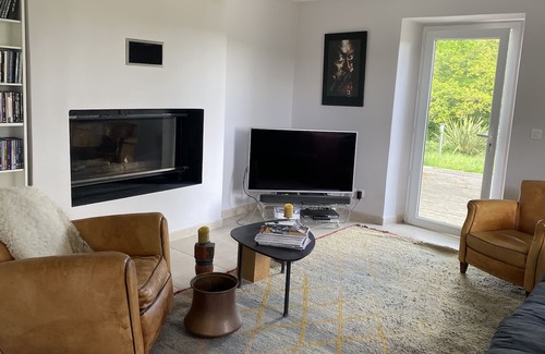 Bassoues House | Très Belle Maison de Vacances en Plein Coeur de la Nature à 10min de Marciac